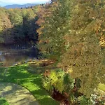 Am Waldsee Mit Schwimmbad Apartmán