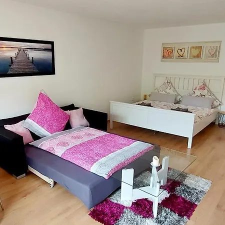 Am Waldsee Mit Schwimmbad *